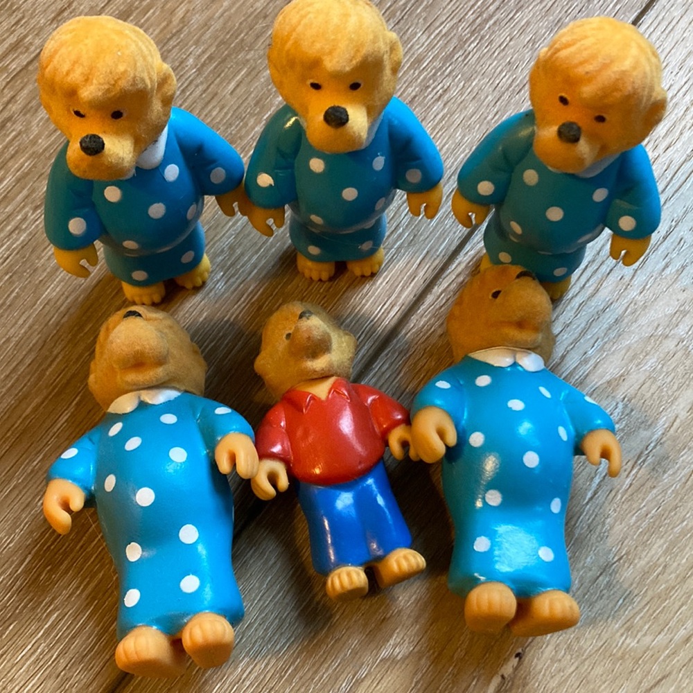 Vintage 1986 Berenstain Bears Plastic Figures Lot of 6 mama son
